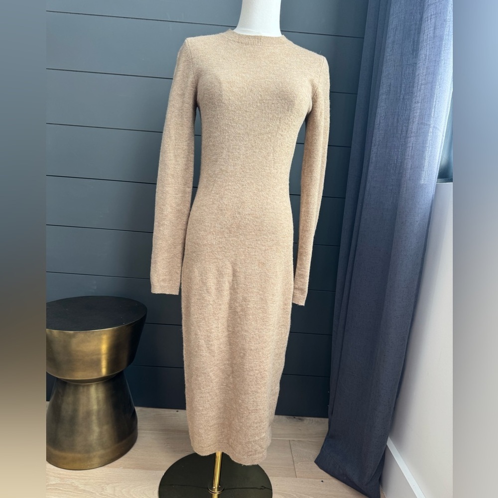Wilfred Beige Long Sleeve Sweater Dress Size Medium Bodycon